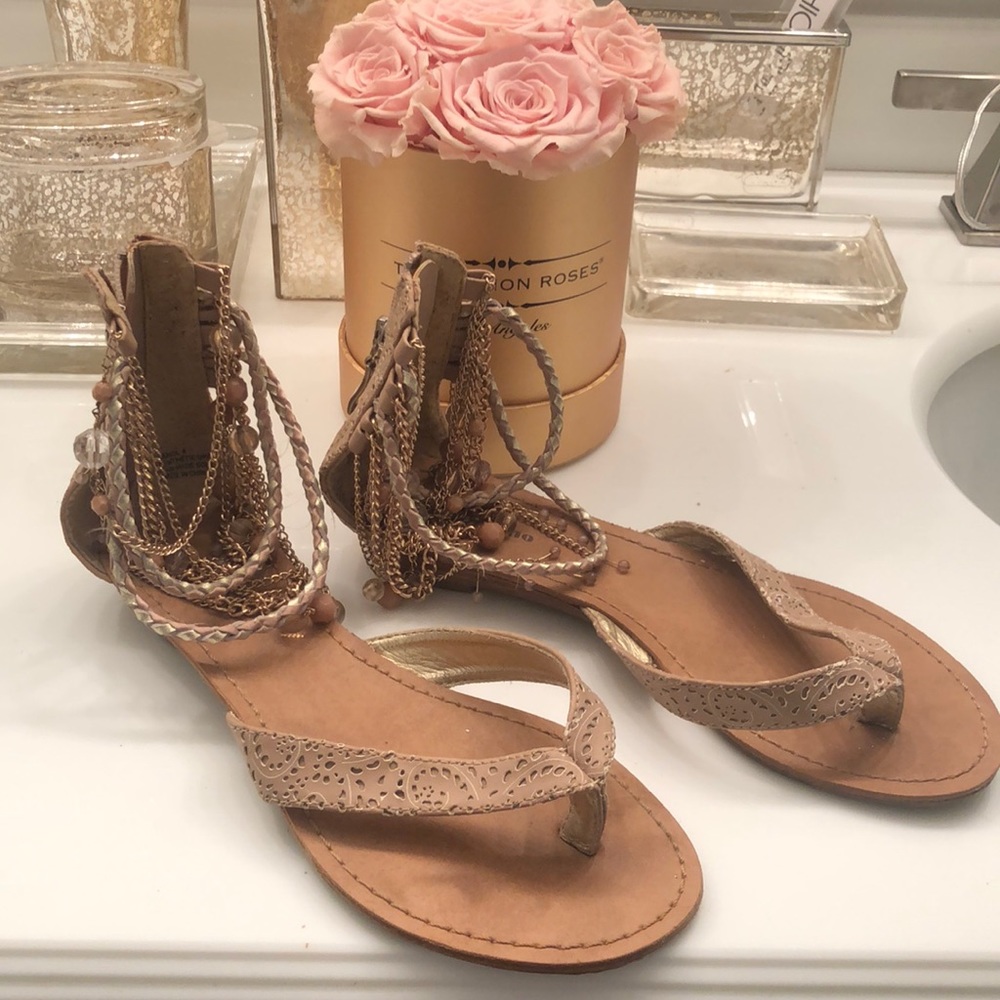 Zigi Soho Gold Chain Beaded Ankle Strap Flat Sandals 6